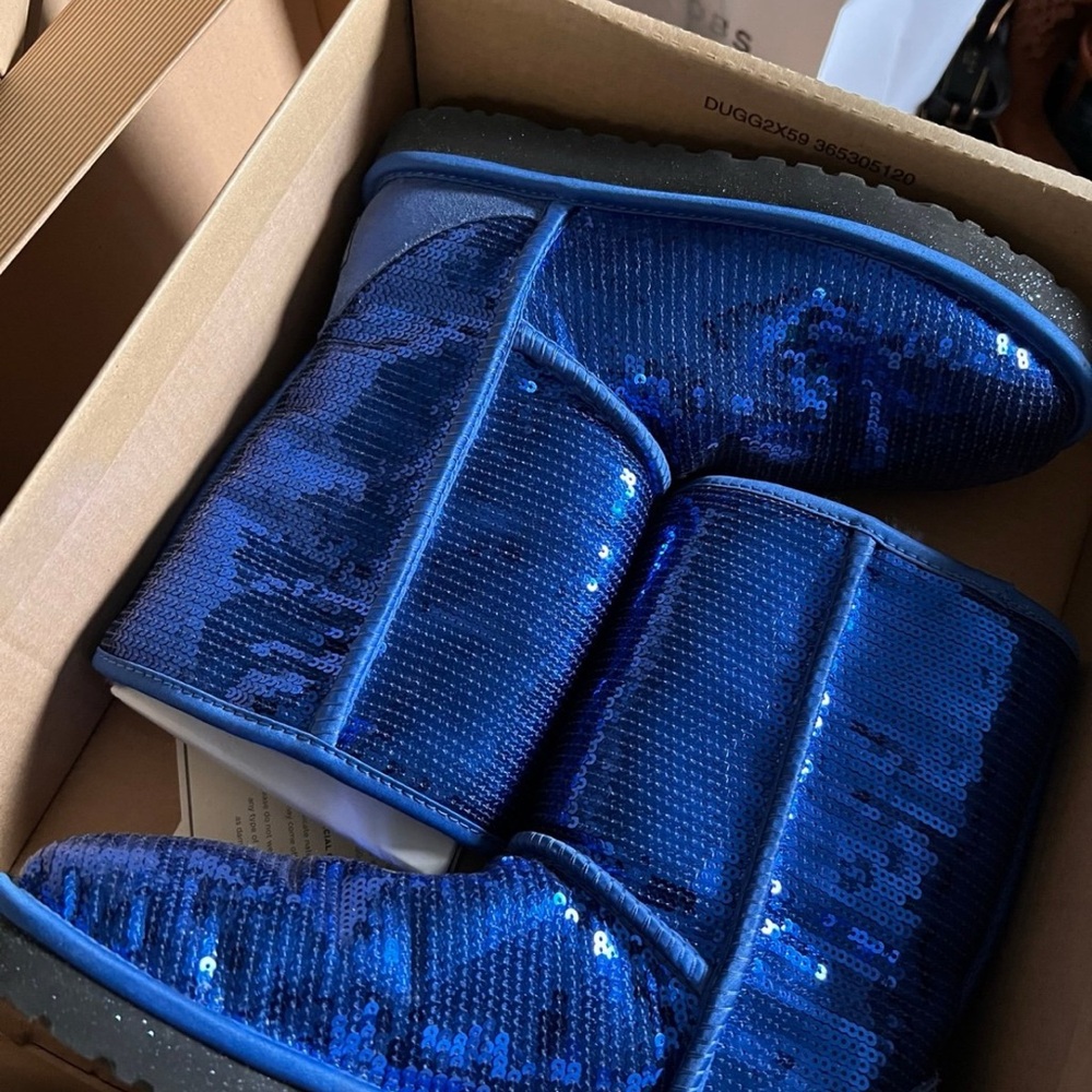 UGG Sparkling Blue Sequin Boots Short Size 8
